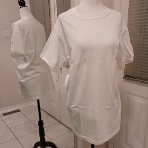 4/$40 New Plain White Tee - Size Medium